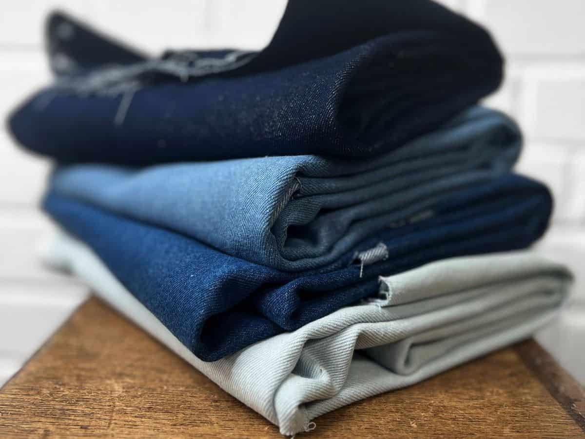 تصویر 2 از پارچه جین آبی تیره با ثبات رنگ